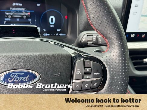 Used 2025 Ford Explorer ST-Line w/ ST-Line Street Pack AWD/4WD image 17