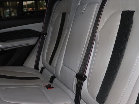 Used 2020 BMW X5 M Competition w/ Executive Package AWD/4WD image 21