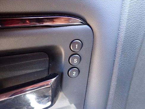 Used 2025 RAM 3500 Limited image 14