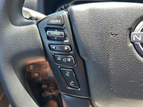 Certified 2025 Nissan Frontier SV RWD image 28