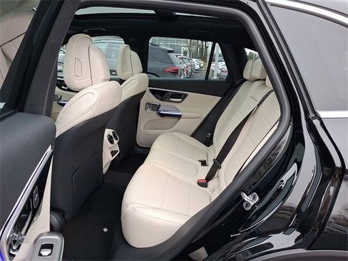 New 2026 Mercedes-Benz GLC 300 4MATIC image 8