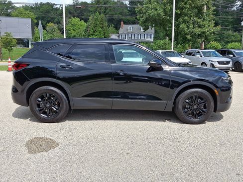 Used 2022 Chevrolet Blazer LT w/ Sound & Technology Package AWD/4WD image 26