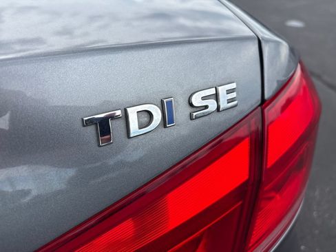 Used 2015 Volkswagen Passat TDI SE FWD image 27