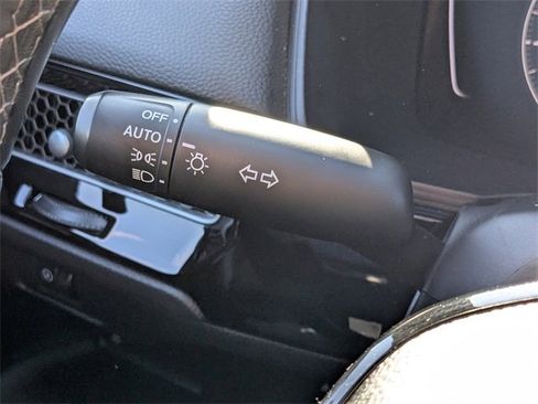 Used 2023 Honda Civic Sport image 25