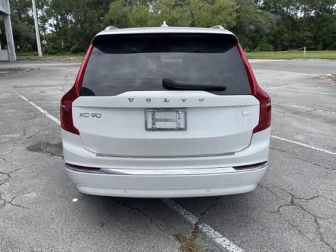 Used 2024 Volvo XC90 T8 Plus w/ Protection Package Premier AWD/4WD image 5