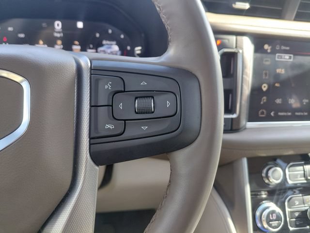 Used 2023 GMC Yukon Denali RWD image 31