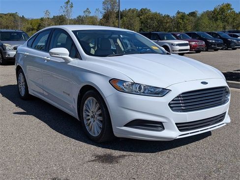 Used 2014 Ford Fusion SE image 6