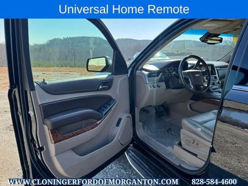 Used 2015 Chevrolet Suburban LTZ image 17