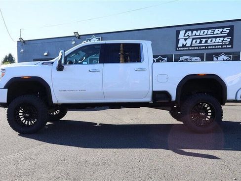 Used 2022 GMC Sierra 3500 Denali AWD/4WD image 2