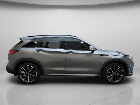 Used 2024 INFINITI QX50 Sport AWD/4WD image 8