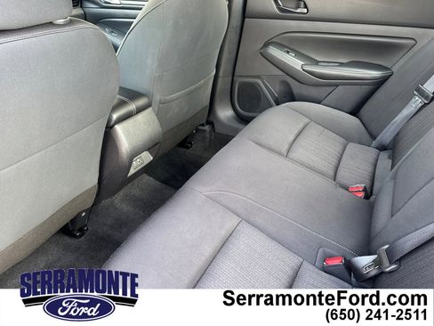 Used 2024 Nissan Altima 2.5 SV image 13