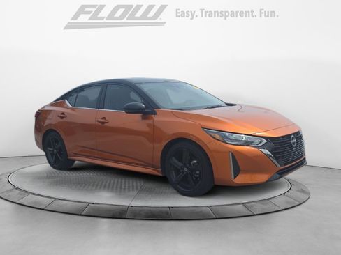 Used 2024 Nissan Sentra SR image 1