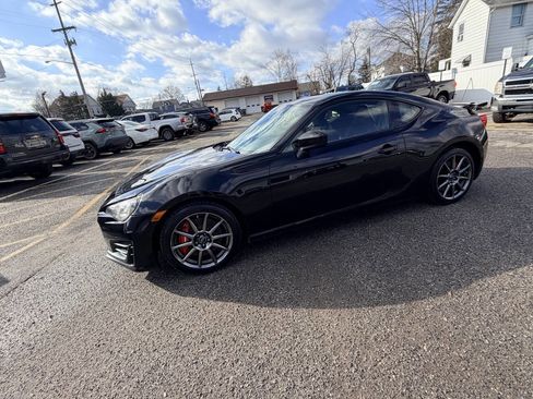 Used 2018 Subaru BRZ Limited w/ Performance Package image 22