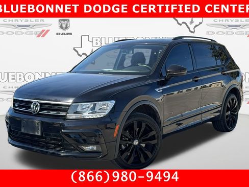 Used 2021 Volkswagen Tiguan SE R-Line image 1