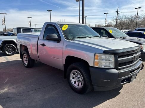 Used 2010 Chevrolet Silverado 1500 W/T image 8