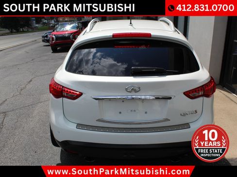 Used 2014 INFINITI QX70 AWD w/ Sport Technology Package image 8