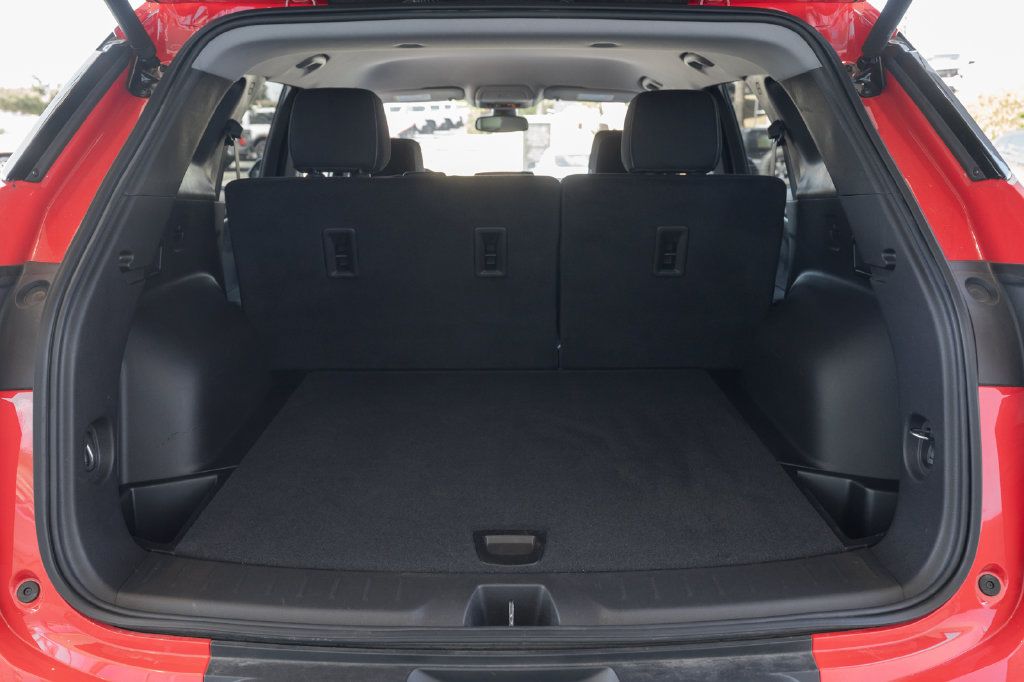 Used 2026 Chevrolet Blazer LT w/ Convenience Package FWD image 38