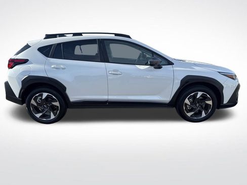 Certified 2025 Subaru Crosstrek 2.5i Limited w/ Crosstrek Mirror Package image 8