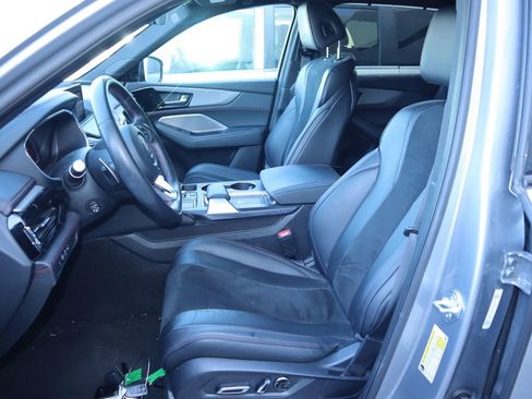 Used 2023 Acura MDX A-Spec image 9