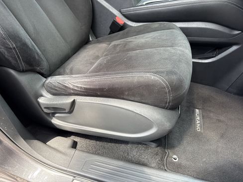Used 2018 Nissan Murano S FWD image 25