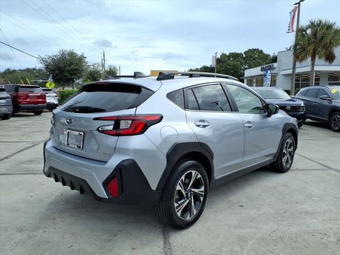 Used 2024 Subaru Crosstrek 2.0i Premium image 7