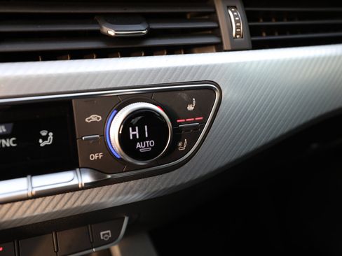 Used 2017 Audi A4 2.0T Premium Plus w/ Premium Plus Package image 22