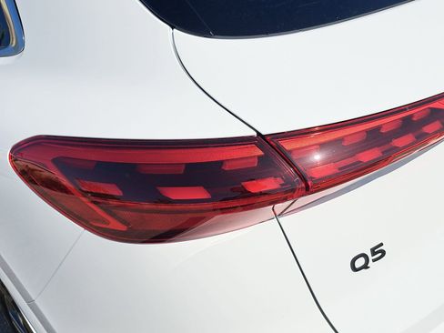 New 2026 Audi Q5 Premium AWD/4WD image 38