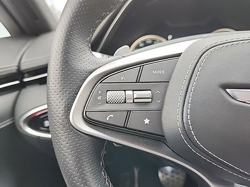 Used 2025 Genesis GV70 3.5T Sport w/ Sport Prestige Package image 8