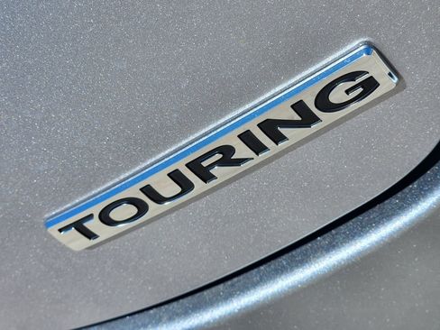 Certified 2024 Honda Pilot Touring image 10