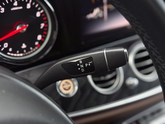 Used 2018 Mercedes-Benz E 300 4MATIC image 26