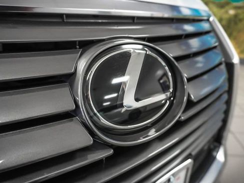 Used 2017 Lexus RX 350 AWD w/ Premium Package image 27