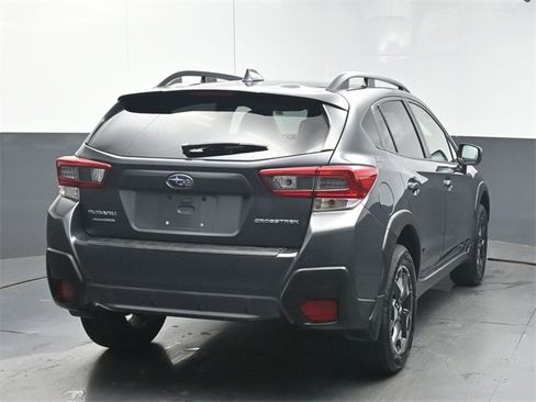 Used 2020 Subaru Crosstrek 2.0i Premium w/ Popular Package #2 image 7