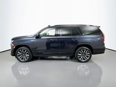 Used 2023 Cadillac Escalade Sport w/ Touring Package image 5