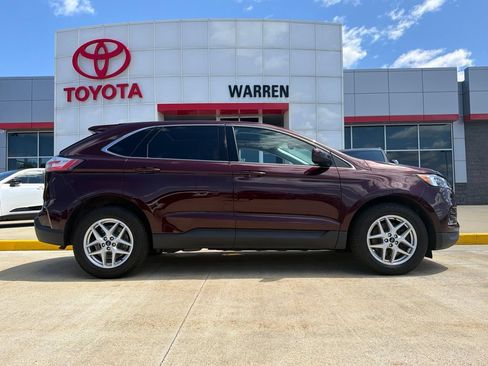 Used 2022 Ford Edge SEL w/ Convenience Package AWD/4WD image 3