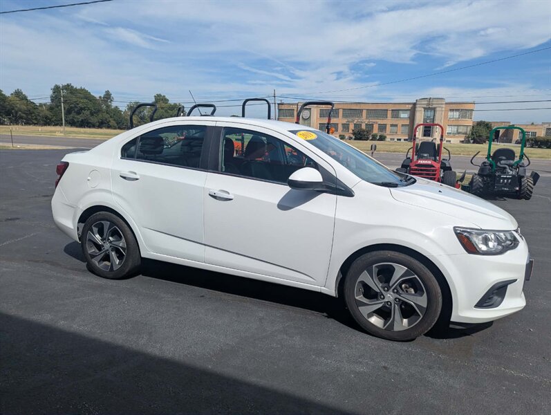 Used 2019 Chevrolet Sonic Premier FWD image 3