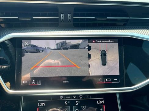Used 2022 Audi RS 6 w/ Executive Package AWD/4WD image 27