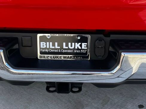 Used 2024 RAM 2500 Big Horn w/ Bed Utility Group image 9