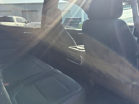 Used 2021 GMC Sierra 1500 SLT RWD image 13