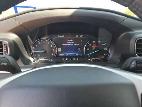 Used 2024 Ford Explorer XLT w/ Equipment Group 202A RWD image 10