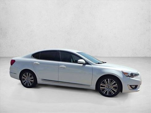 Used 2014 Kia Cadenza Premium FWD image 9