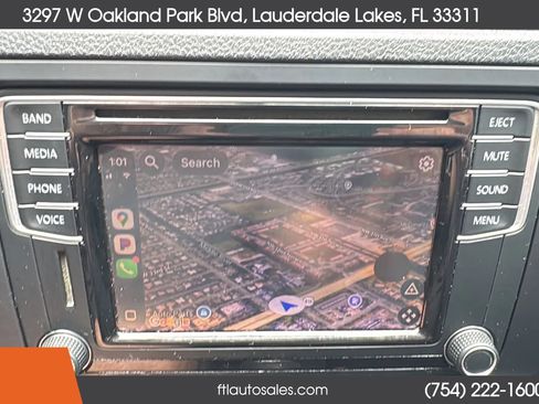 Used 2017 Volkswagen Jetta SE FWD image 53