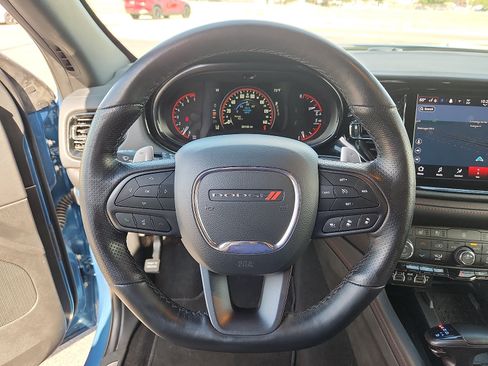 Used 2025 Dodge Durango GT AWD/4WD image 16