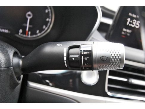 Used 2026 Genesis G70 2.5T RWD image 21