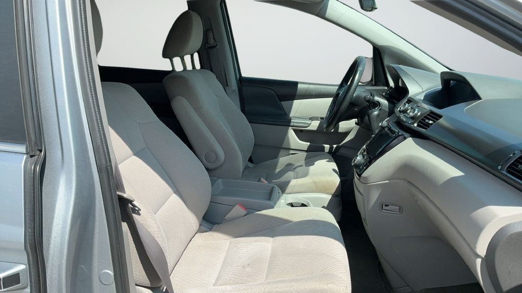 Used 2017 Honda Odyssey EX image 20