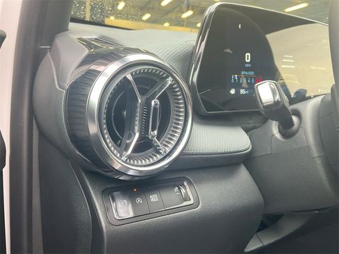 New 2026 Chevrolet Equinox LT w/ LPO, Floor Liner Package image 20