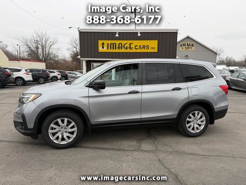 Used 2019 Honda Pilot LX image 1