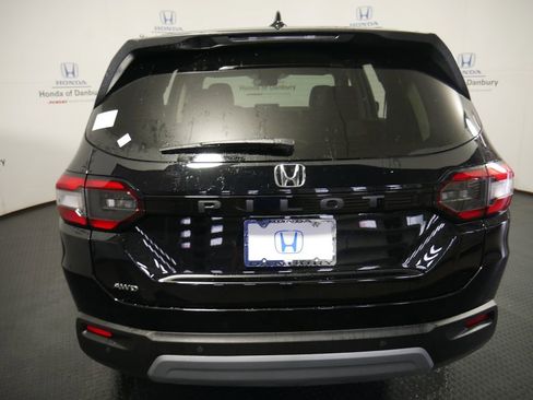 New 2025 Honda Pilot EX-L image 7