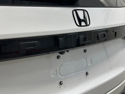 New 2026 Honda Pilot Elite image 6