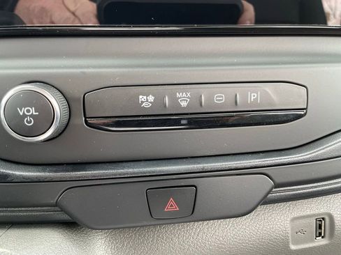 New 2026 Ford Transit 250 148 Medium Roof image 9