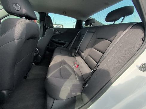 Used 2023 Chevrolet Malibu LT FWD image 5